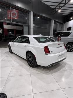 کرایسلەر 300